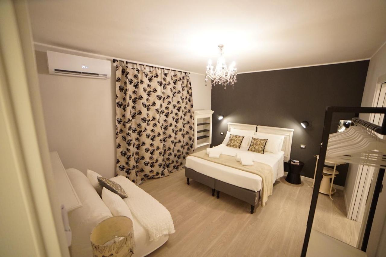 Fermatiqui Bed & Breakfast ราเวนนา ภายนอก รูปภาพ