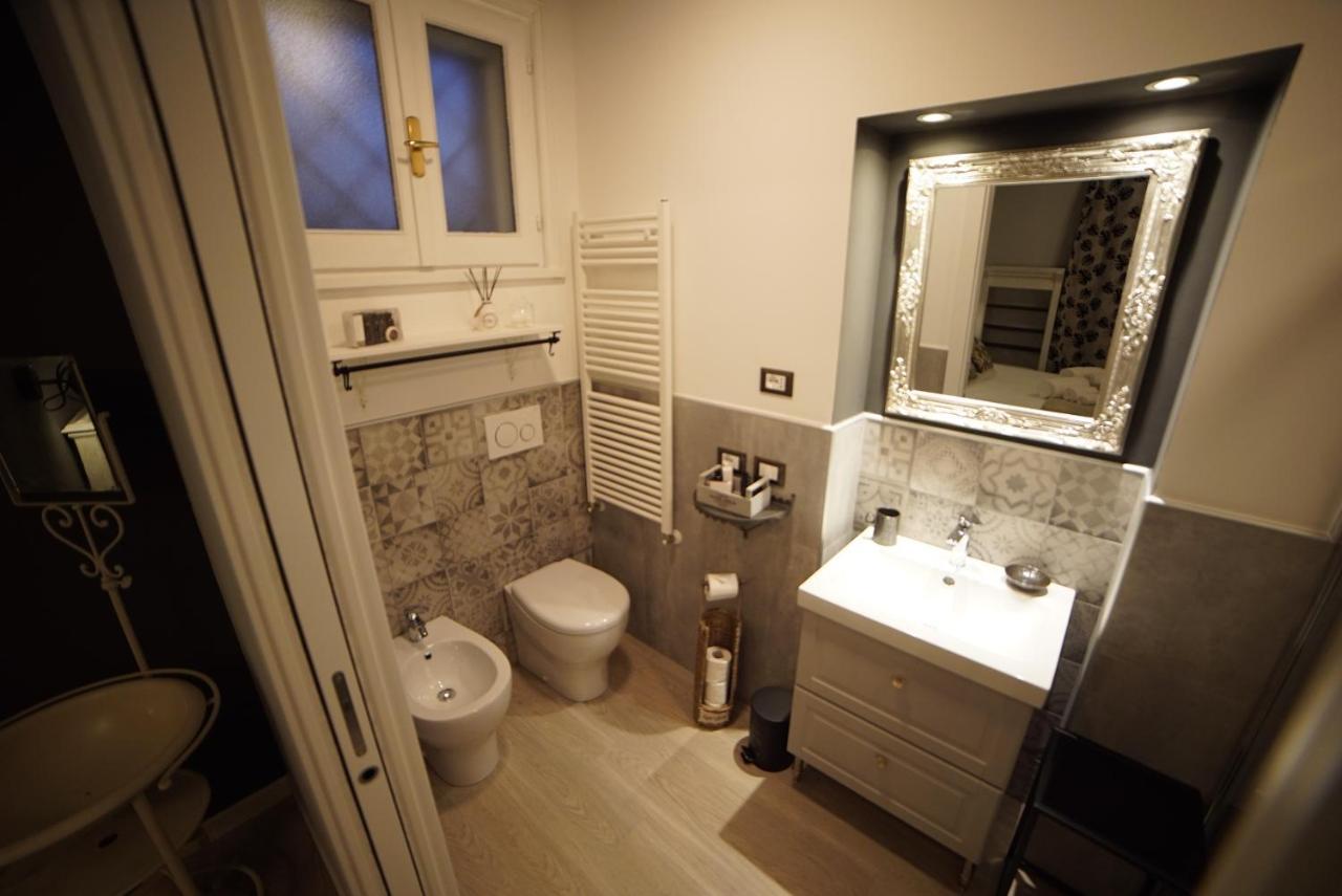 Fermatiqui Bed & Breakfast ราเวนนา ภายนอก รูปภาพ