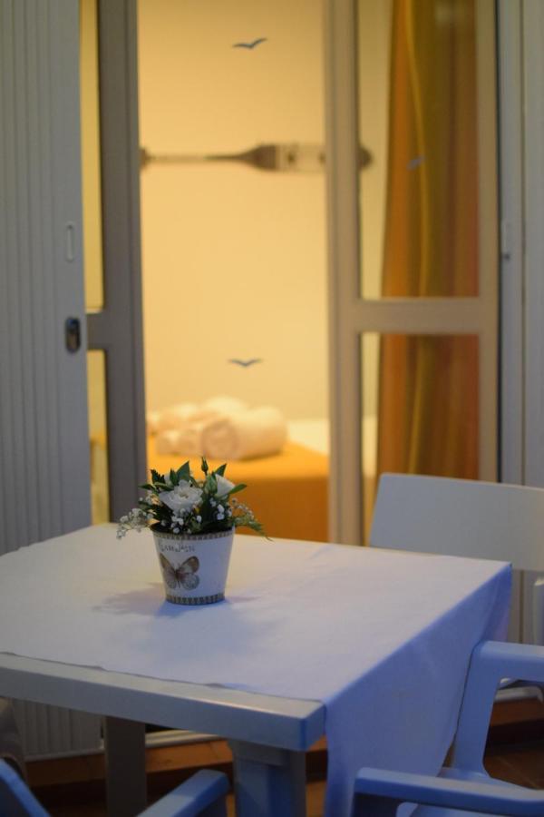 Fermatiqui Bed & Breakfast ราเวนนา ภายนอก รูปภาพ